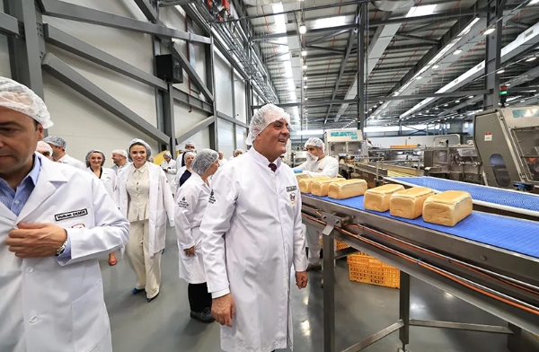 İHE, günlük 84 bin kapasiteli yeni tost ekmeği hattını devreye aldı
